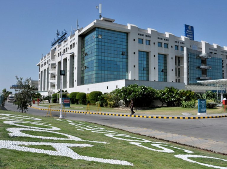 Apollo Hospitals, Greams Road